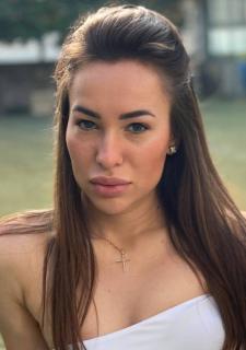 Angelic Grace: Julia, 29 y.o. from Alicante, Spain — VeronikaLove
