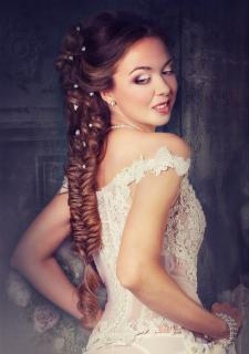 Charming Anna, 39 y.o. from Kharkiv, Ukraine with Light-brown hair — VeronikaLove