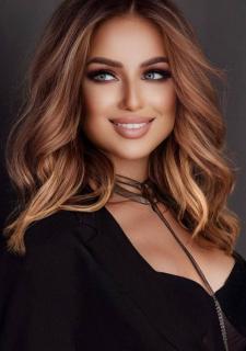 Ethereal Elegance: Alina, 25 y.o. from Kyiv, Ukraine — VeronikaLove