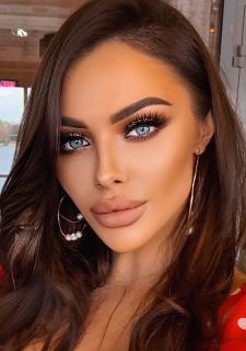 Graceful Allure: Elizaveta, 27 y.o. from Krakow, Poland — VeronikaLove