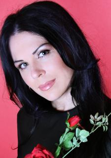Ethereal Charm: Еlena, 48 y.o. from Kharkiv, Ukraine — VeronikaLove