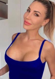 Vivacious Irina, 45 y.o. from Lviv, Ukraine with Blonde hair — VeronikaLove