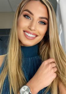 Mystical Allure: Nadezhda, 31 y.o. from Barcelona, Spain — VeronikaLove