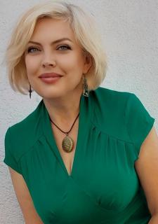 Angelic Grace: Olga, 50 y.o. from Bila Tserkva, Ukraine — VeronikaLove