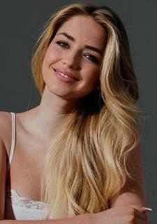 Divine Radiance: Ivanna, 26 y.o. from Vinnytsia, Ukraine — VeronikaLove