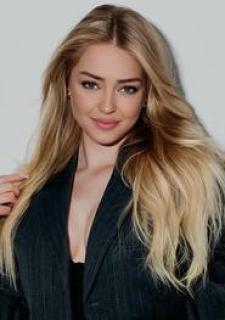 Divine Radiance: Ivanna, 26 y.o. from Vinnytsia, Ukraine — VeronikaLove