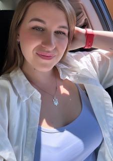 Divine Presence: Solomia, 30 y.o. from Vinnytsia, Ukraine — VeronikaLove