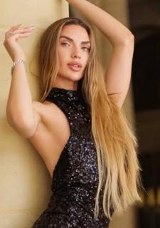 Charming Radiance: Valeria, 27 y.o. from Poltava, Ukraine — VeronikaLove