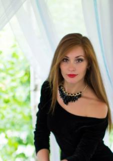 Magnetic Allure: Elena, 34 y.o. from Odesa, Ukraine — VeronikaLove