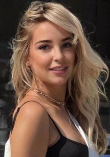 Enigmatic Svitlana, 28 y.o. from Uman, Ukraine with Blonde hair — VeronikaLove