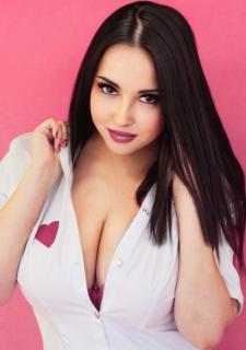 Captivating Anna, 32 y.o. from Mykolaiv, Ukraine with Dark-brown hair — VeronikaLove