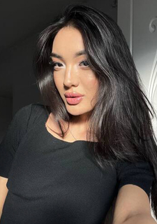 Graceful Radiance: Umida, 24 y.o. from Karagandinskaya region, Kazakhstan — VeronikaLove