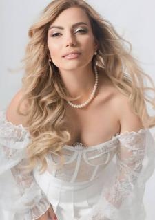Ethereal Beauty: Yana, 41 y.o. from Kropyvnytskyi, Ukraine — VeronikaLove