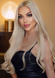 Serene Victoriia, 32 y.o. from Kyiv, Ukraine with Blonde hair — VeronikaLove