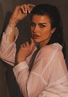 Enigmatic Charm: Tatiana, 34 y.o. from Lviv, Ukraine — VeronikaLove