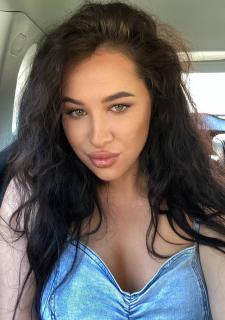 Dazzling Charm: Yulia, 23 y.o. from Rivne, Ukraine — VeronikaLove