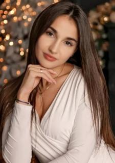 Ethereal Elegance: Kristina, 20 y.o. from Mykolaiv, Ukraine — VeronikaLove