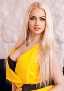 Glamorous Presence: Anna, 44 y.o. from Mykolaiv, Ukraine — VeronikaLove