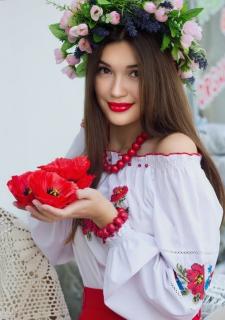 Charming Radiance: Tatiana, 29 y.o. from Cherkasy, Ukraine — VeronikaLove