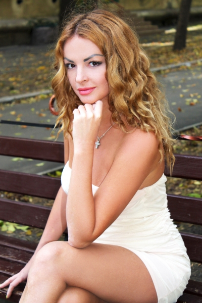 Radiant Charm: Tatiana, 39 y.o. from Mykolaiv, Ukraine — VeronikaLove