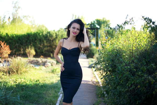 Alluring Elizaveta, 40 y.o. from Kherson, Ukraine with Brown hair — VeronikaLove