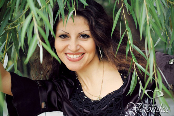 Captivating Beauty: Irina, 46 y.o. from Mykolaiv, Ukraine — VeronikaLove