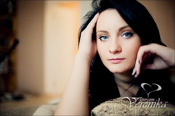 Elegant Roksolana, 33 y.o. from Kharkiv, Ukraine with Brown hair — VeronikaLove