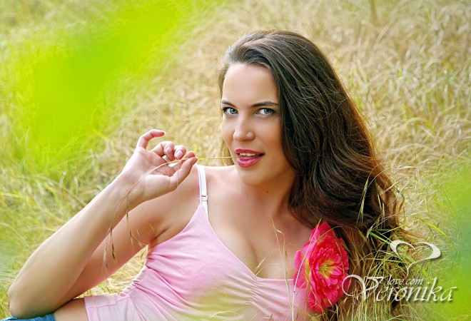 Alluring Presence: Tatiana, 46 y.o. from Mykolaiv, Ukraine — VeronikaLove