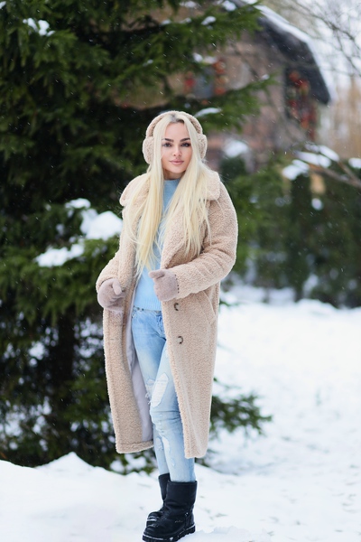 Angelic Grace: Aleksandra, 36 y.o. from Lviv, Ukraine — VeronikaLove