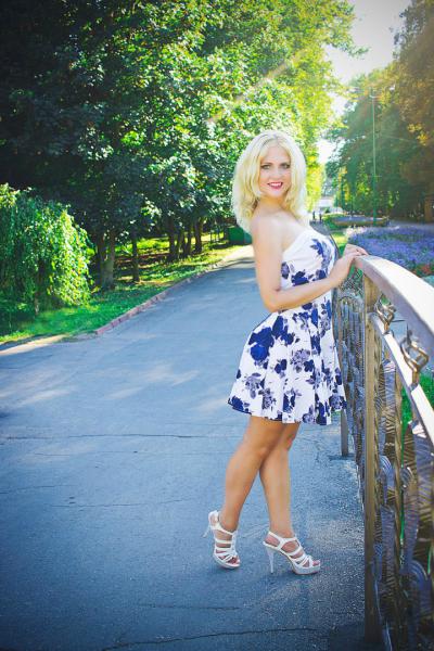 Charming Olga, 32 y.o. from Khmelnytskyi, Ukraine with Blonde hair — VeronikaLove