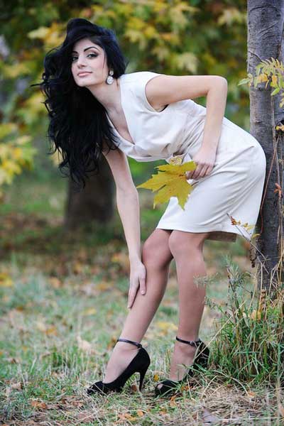 Ethereal Elegance: Olga, 36 y.o. from Kyiv, Ukraine — VeronikaLove