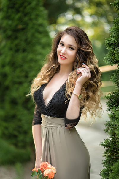 Ethereal Beauty: Victoria, 34 y.o. from Mykolaiv, Ukraine — VeronikaLove