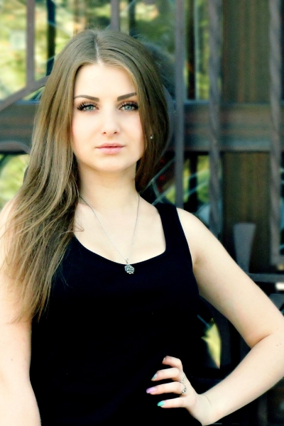 Dazzling Charm: Victoria, 32 y.o. from Mykolaiv, Ukraine — VeronikaLove