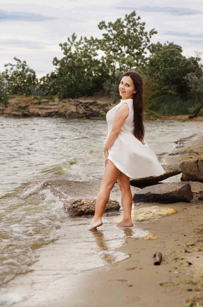 Graceful Natalia, 31 y.o. from Mykolaiv, Ukraine with Brown hair — VeronikaLove