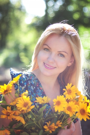 Joyful Daria, 36 y.o. from Kherson, Ukraine with Blonde hair — VeronikaLove