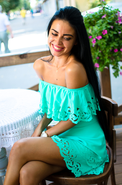 Enchanting Presence: Yanina, 36 y.o. from Kremenchuk, Ukraine — VeronikaLove