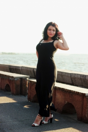 Dynamic Elena, 37 y.o. from Mykolaiv, Ukraine with Chestnut hair — VeronikaLove