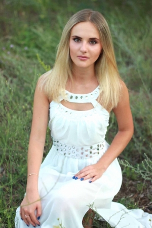 Dynamic Victoria, 27 y.o. from Mykolaiv, Ukraine with Blonde hair — VeronikaLove