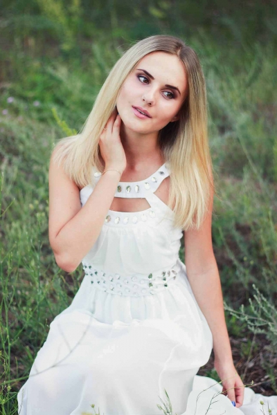 Dynamic Victoria, 27 y.o. from Mykolaiv, Ukraine with Blonde hair — VeronikaLove