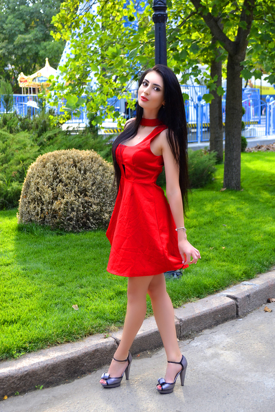 Vivacious Angelika, 30 y.o. from Mykolaiv, Ukraine with Brown hair — VeronikaLove