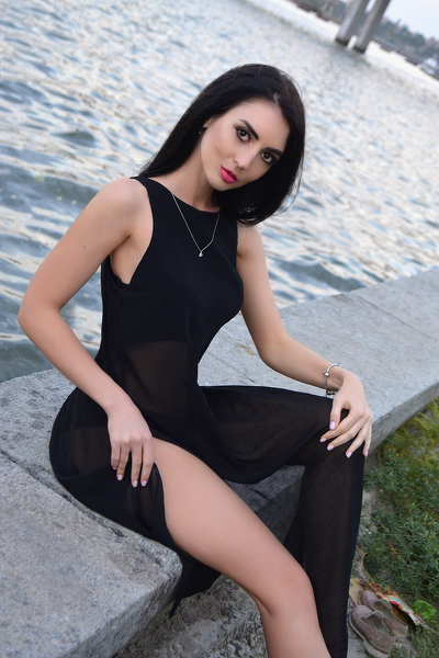 Vivacious Angelika, 30 y.o. from Mykolaiv, Ukraine with Brown hair — VeronikaLove