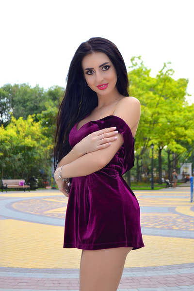 Vivacious Angelika, 30 y.o. from Mykolaiv, Ukraine with Brown hair — VeronikaLove