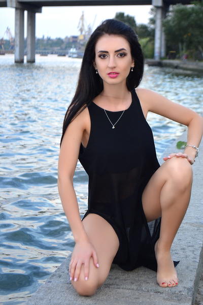 Vivacious Angelika, 30 y.o. from Mykolaiv, Ukraine with Brown hair — VeronikaLove