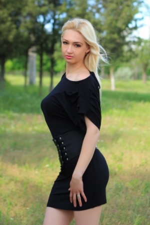 Enchanting Aura: Sofia, 38 y.o. from Mykolaiv, Ukraine — VeronikaLove