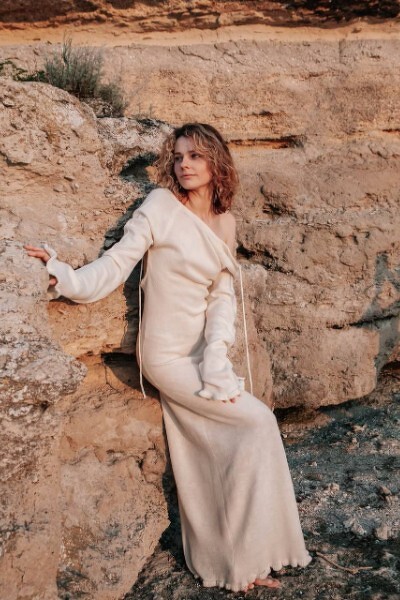Angelic Grace: Yulia, 29 y.o. from Mykolaiv, Ukraine — VeronikaLove