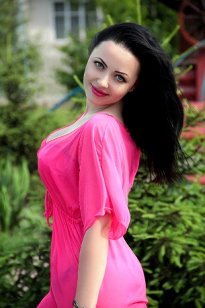 Magnetic Allure: Ekaterina, 36 y.o. from Dnipro, Ukraine — VeronikaLove