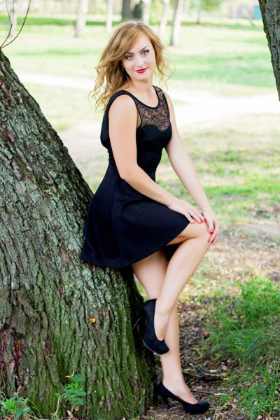 Enchanting Olga, 39 y.o. from Khmelnytskyi, Ukraine with Golden hair — VeronikaLove