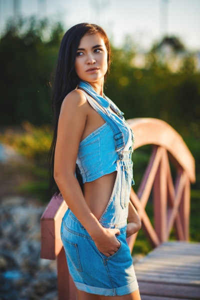 Vivacious Anna, 36 y.o. from Kharkiv, Ukraine with Black hair — VeronikaLove