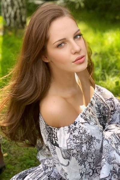 Captivating Marina, 35 y.o. from Almaty, Kazakhstan with Light-brown hair — VeronikaLove