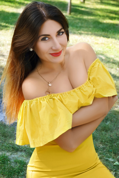 Enchanting Charisma: Yulia, 31 y.o. from Mykolaiv, Ukraine — VeronikaLove